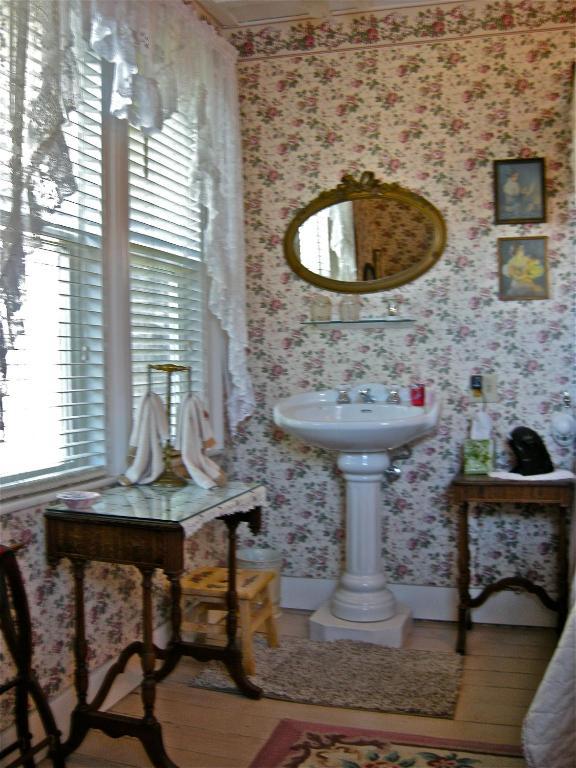 The Old Tower House Bed & Breakfast North Bend Kamer foto