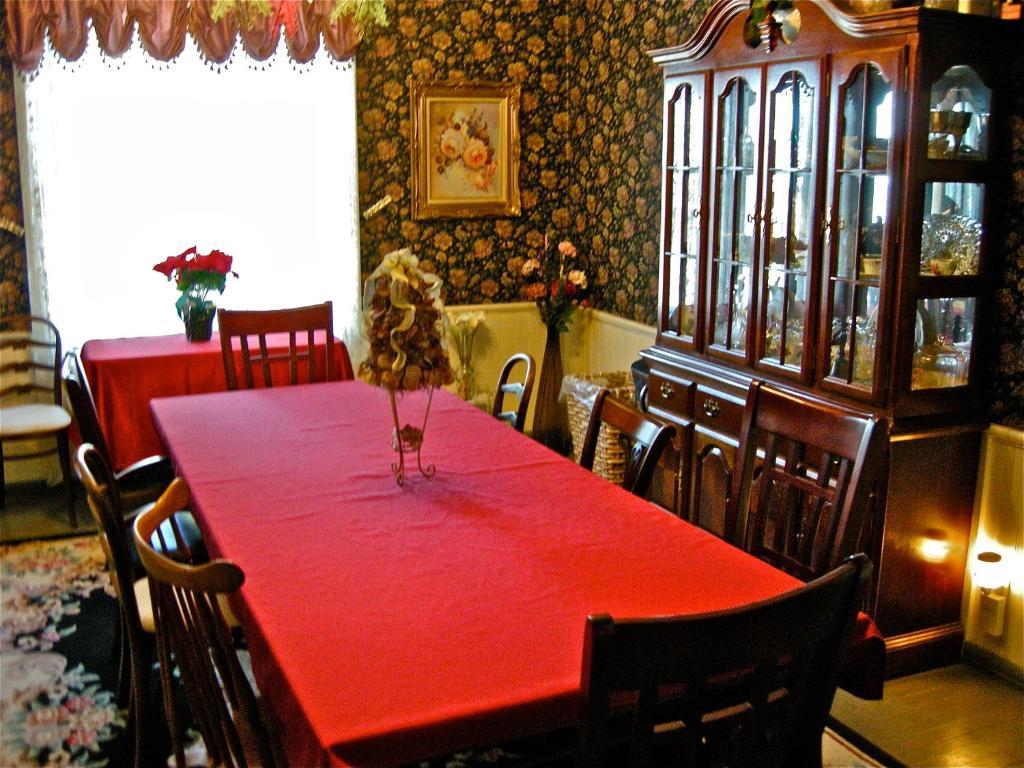 The Old Tower House Bed & Breakfast North Bend Buitenkant foto